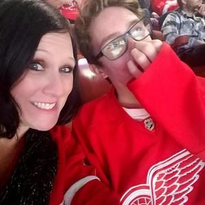 Meet your Posher, Kelly